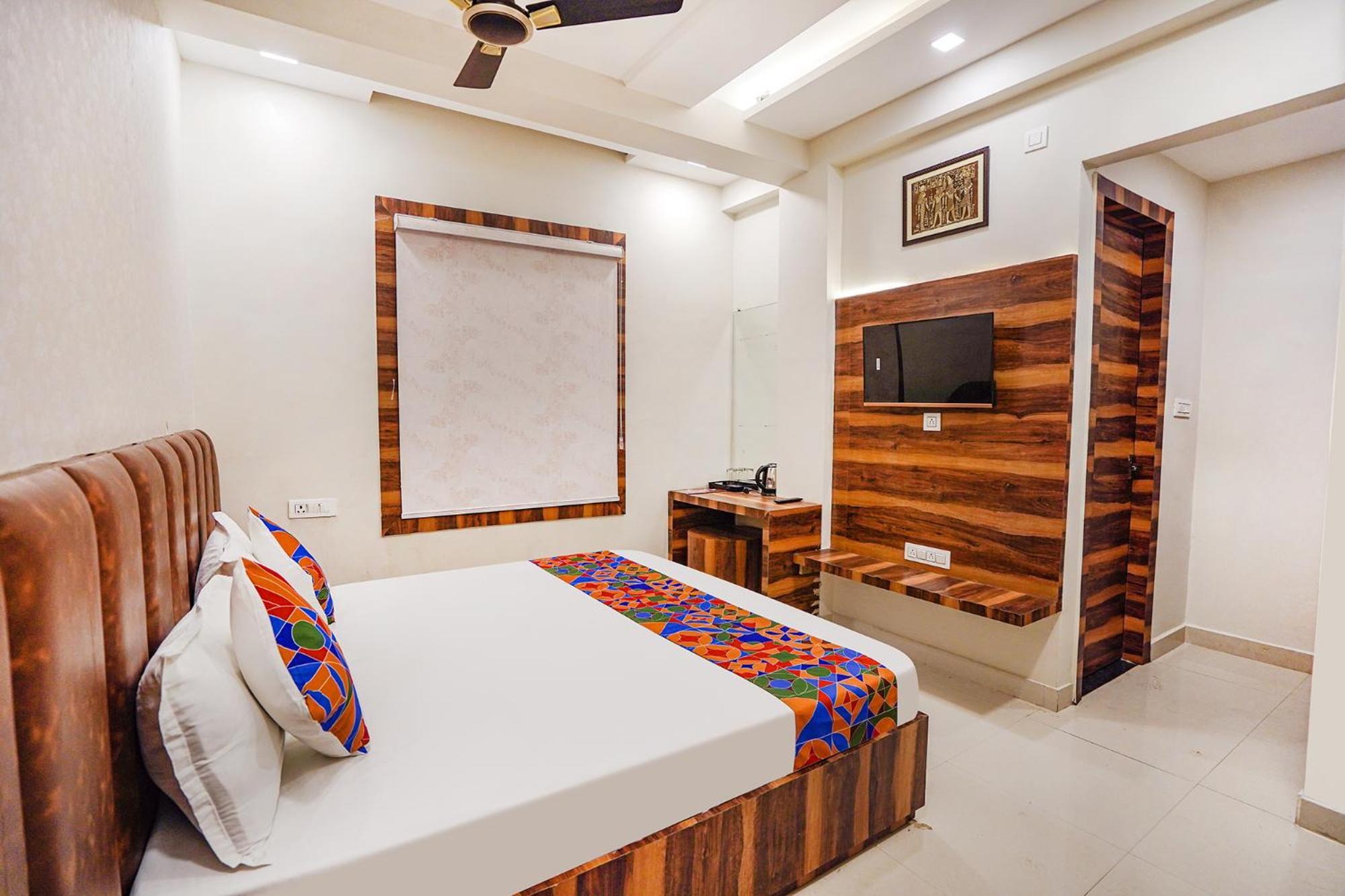 Fabhotel Ts Inn Faithfulganj Extérieur photo
