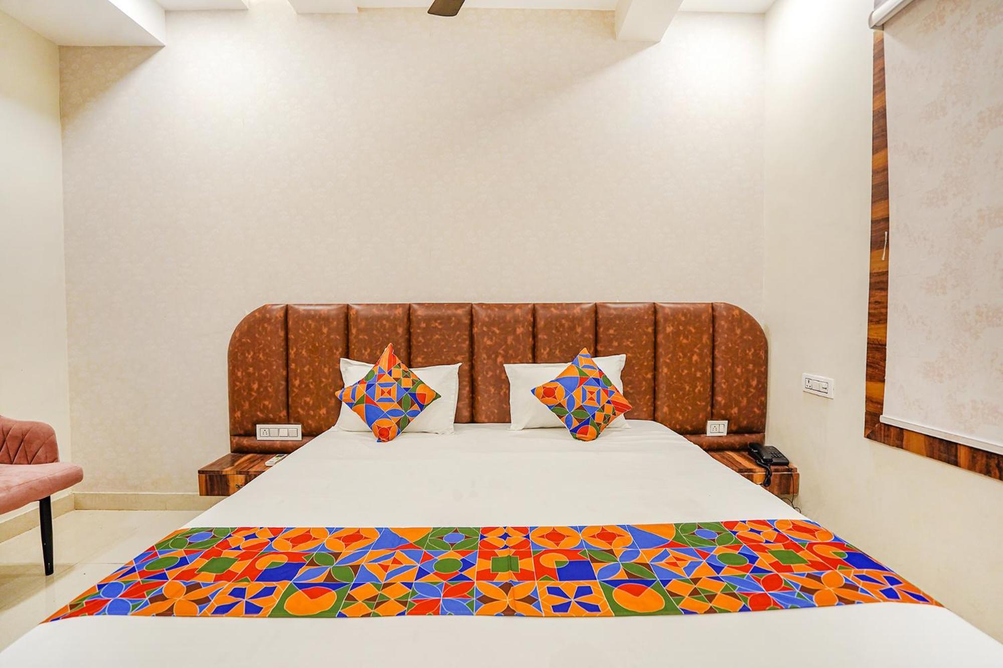 Fabhotel Ts Inn Faithfulganj Extérieur photo