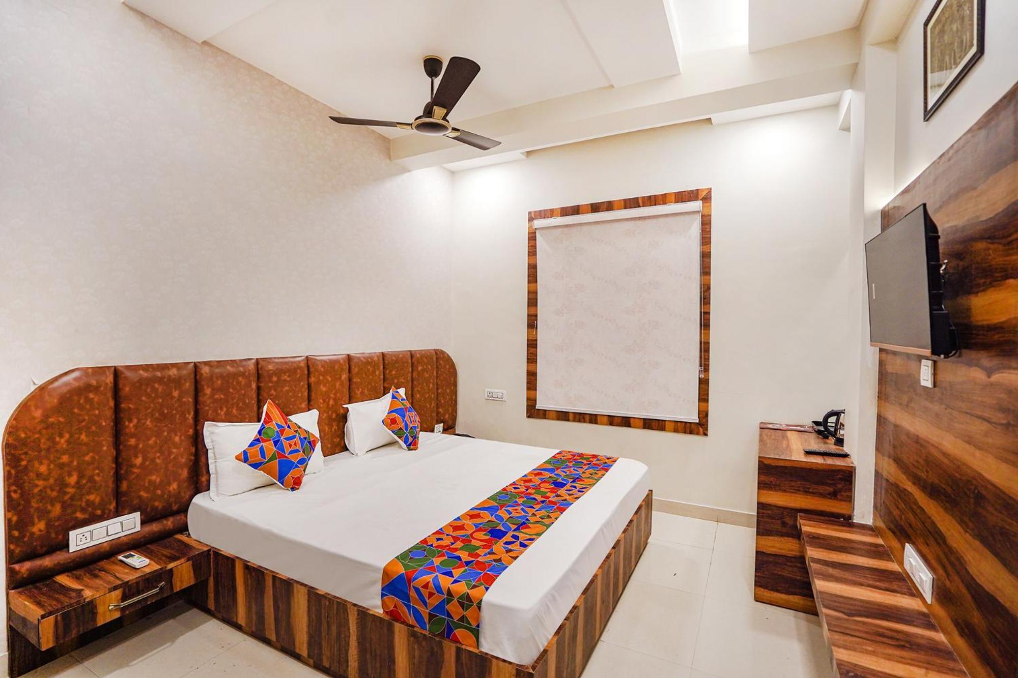 Fabhotel Ts Inn Faithfulganj Extérieur photo
